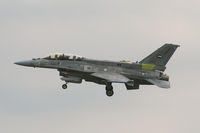 00-6057 @ NFW - UAE (3002) F-16F Block 60 out for a test flight at Lockheed Martin.