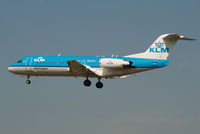 PH-KZT @ EBBR - flight KL1725 is descending to rwy 25L - by Daniel Vanderauwera