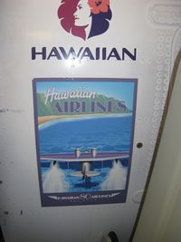 N487HA @ PHOG - Hawaiian Airlines Boeing 717-200 - by Kreg Anderson