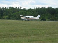 N2630M @ PCW - Departing Port Clinton, Ohio - by Bob Simmermon