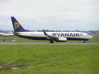 EI-EFM @ EINN - Ryanair lining up - by Robert Kearney
