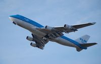 PH-BFC @ EHAM - KLM Boeing 747-406BC - by Jan Lefers
