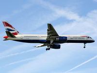 G-CPET @ EGLL - British Airways - by Chris Hall