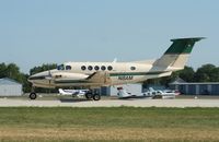 N8AM @ KOSH - Beech 200 - by Mark Pasqualino