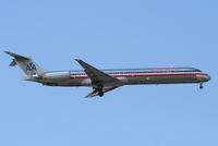 N423AA @ KORD - American Airlines MD-82, N423AA on final RWY 10 KORD - by Mark Kalfas