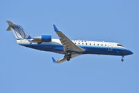 N27191 @ KORD - Mesa Airlines/ United Express Canadair CL-600-2B19 Regional Jet CRJ-200LR, N27191 RWY 10 approach KORD - by Mark Kalfas