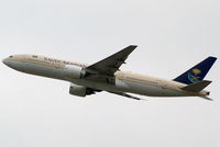 HZ-AKE @ VIE - Saudi Arabian Airlines Boeing 777-268(ER) - by Joker767