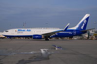 YR-BIB @ VIE - Blue Air Boeing 737-800 - by Dietmar Schreiber - VAP