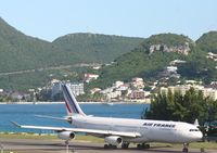 F-GLZN @ TNCM - Airfrance back tracking on its way to france - by Daniel jef