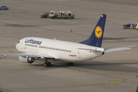 D-ABED @ VIE - Lufthansa Boeing 737-330 - by Joker767