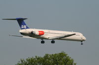 SE-DIS @ EBBR - flight SK593 is descending to rwy 02 - by Daniel Vanderauwera
