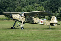 I-5980 @ EBDT - Almost looking like the real thing: the Slepcev Storch is a 3/4 replica of the Fi-156 Storch. - by Joop de Groot
