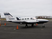 N63DB @ OAK - Phoenix, AZ-based Cessna 414A with winglets - by Steve Nation