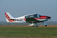 F-GJQU @ LFPX - landing - by Alain Picollet