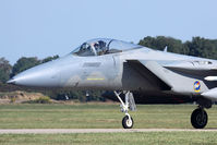 82-0019 @ LFI - USAF McDonnell Douglas F-15C Eagle 82-0019 of the 71st FS Ironmen, based here at Langley AFB, taxiing to RWY 8. Thanks to the pilot for a friendly wave. - by Dean Heald