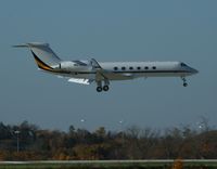 N516GH @ KPIT - Coming into KPIT for Steeler Game - by Mark Soukup