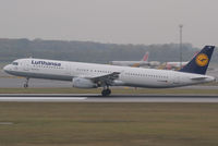 D-AISR @ VIE - Lufthansa Airbus A321-231 - by Joker767