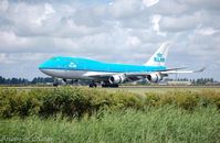 PH-BFY @ EHAM - KLM Boeing - by Jan Lefers