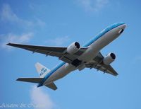 PH-BQB @ EHAM - KLM Boeing - by Jan Lefers