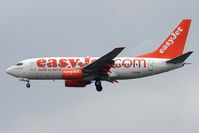 G-EZKE @ EGNT - Boeing 737-73V on finals to rwy 25 at Newcastle. - by Malcolm Clarke
