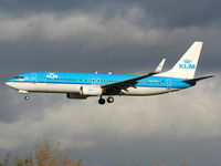 PH-BXD @ EGCC - KLM - by Chris Hall
