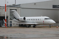 M-TOPI @ EGGW - Isle of Man registered Challenger 605 at Luton - by Terry Fletcher