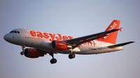 G-EZDE @ EHAM - EasyJet Airbus A319 - by Jan Lefers