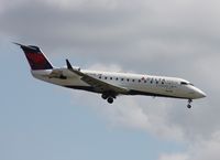 N8783E @ DTW - Delta Connection CRJ-200 - by Florida Metal