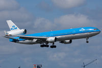 PH-KCG @ EHAM - KLM - Royal Dutch Airlines - by Thomas Posch - VAP