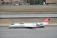 N8948B @ MSP - at MSP - by Pete Hughes