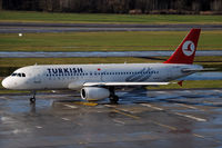 TC-JPH @ LSZH - Turkish Airlines Airbus A320 - by Hannes Tenkrat