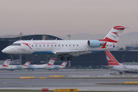 OE-LCP @ VIE - Austrian arrows Canadair Regional Jet CRJ200LR - by Joker767