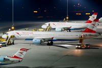 OE-LBE @ VIE - Austrian Airlines Airbus A321-211 - by Chris J