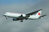 C-GHOZ @ YVR - Landing at YVR - by metricbolt