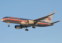 N632AA @ KORD - American Airlines Boeing 757-223, AAL958J, arriving KORD RWY 28 from KLAX. - by Mark Kalfas