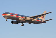 N386AA @ KORD - American Airlines Boeing 767-323, AAL1612, arriving KORD RWY 28 from KSFO. - by Mark Kalfas