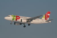 CS-TTL @ EBBR - Arrival of flight TP604 to RWY 25L - by Daniel Vanderauwera