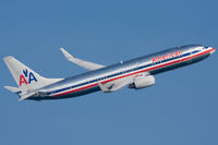 N924AN @ KLGA - American Airlines - by Thomas Posch - VAP