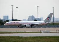 N183AN @ DFW - Taxiing to the active at DFW. - by paulp