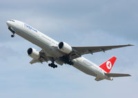 VT-JEF @ EGLL - Turkish Airlines - by vickersfour