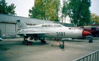 3181 - Mikoyan i Gurevich MiG-21UM Mongol-B of the czechoslovak air force at the Letecke Muzeum, Prague-Kbely