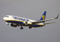 EI-DCN @ EGCC - Ryanair - by vickersfour