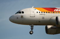 EC-KBJ @ EBBR - Arrival of flight IB3216  to RWY 25L - by Daniel Vanderauwera