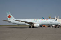 C-FNVV @ CYVR - Air Canada A320