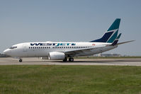 C-FWSK @ CYVR - Westjet 737-700