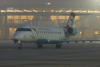 OE-LCO @ VIE - Austrian Arrows Regionaljet - by Dietmar Schreiber - VAP