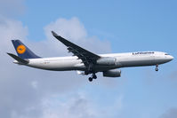 D-AIKC @ LOWW - Lufthansa A330-300