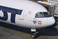 SP-LPC @ EPWA - LOT 767-300