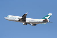 B-HOZ @ KLAX - Cathay Pacific Boeing 747-467, 25R departure KLAX. - by Mark Kalfas