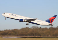N183DN @ EGCC - Delta Airlines - by vickersfour